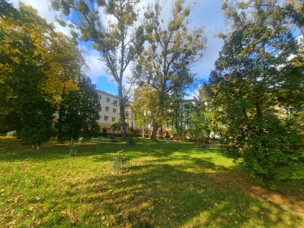 Wspólnota Mieszkaniowa Jarosława Dąbrowskiego 75b